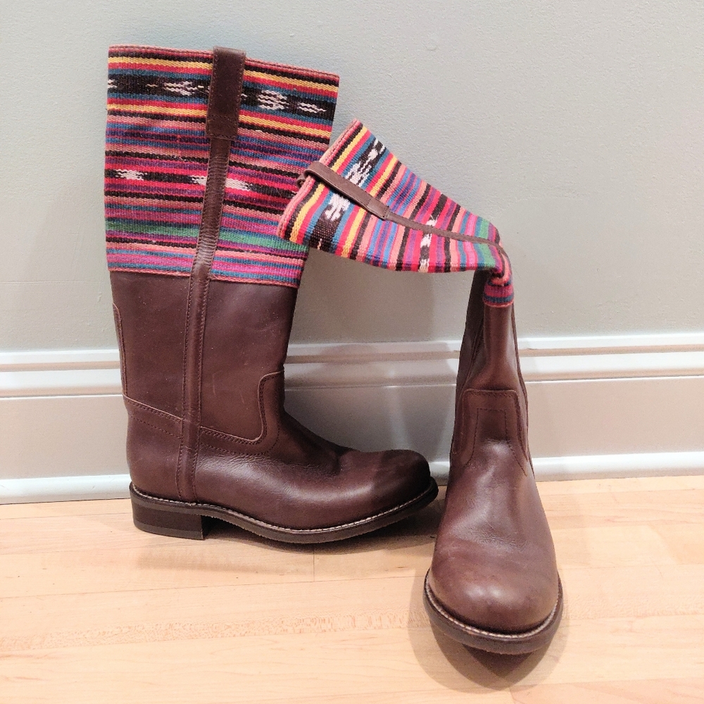 2568 leather boots